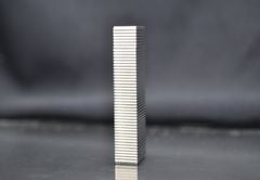 Cartier bọc bạc kẻ ngang CA08