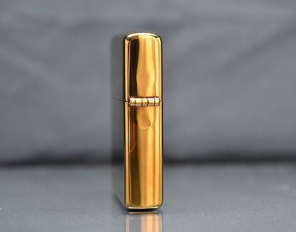 Zippo hoa văn 2004 C750