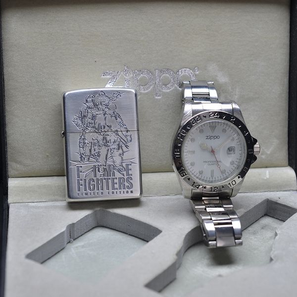 Set Zippo 2008 đồng hồ bảng giới hạn  C125