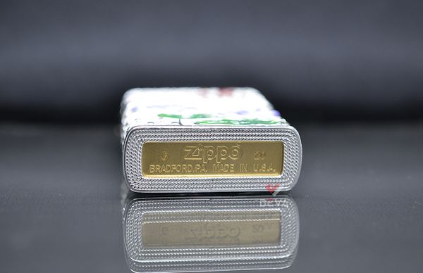 Zippo bọc lưới hoa văn bông sen ZN297