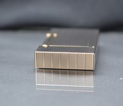 Dupont 1 lỗ bọc vàng hồng vân kẻ dọc DPH119