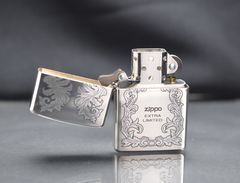 Set Zippo 2004 kèm đồng hồ C190