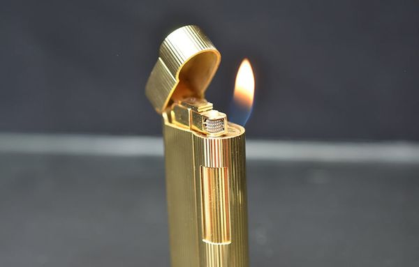 Bọc vàng số 8 Dunhill DHI19