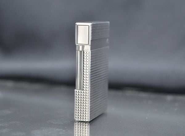 Dupont vân kim cương 2 lỗ cao DPH47