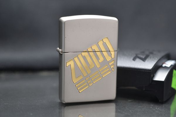 Zippo 1994 logo mạ vàng C147