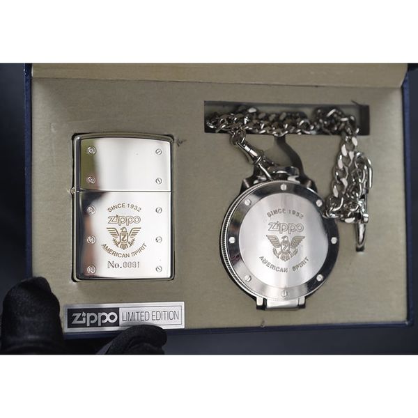 Set Zippo 2005 đồng hồ giới hạn C118