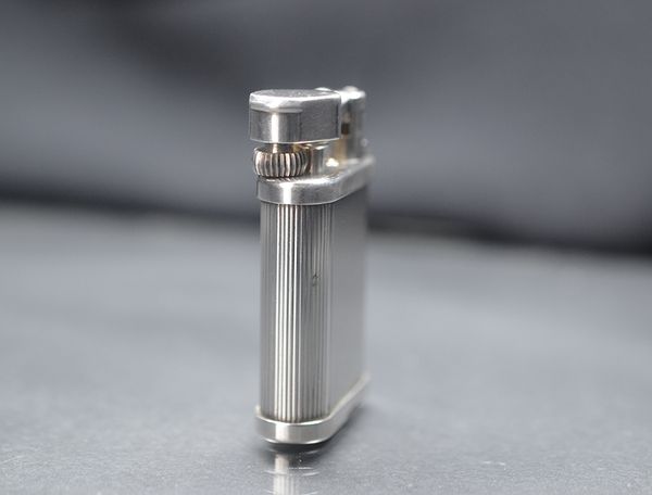 Dunhill bọc bạc kẻ dọc lửa thẳng loại thấp DHI41