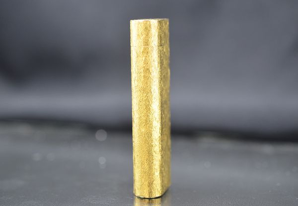 Vân xước bọc vàng Cartier CA18