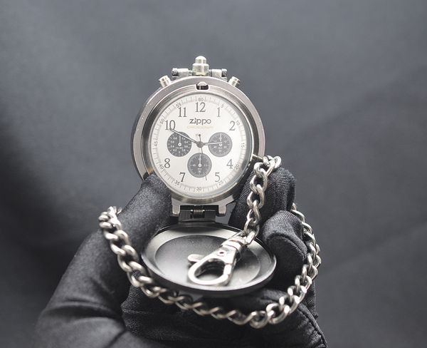 Set Zippo 2004 kèm đồng hồ C137