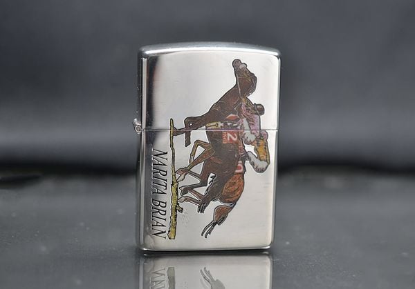 Zippo 1998 ngựa Narita brian C88