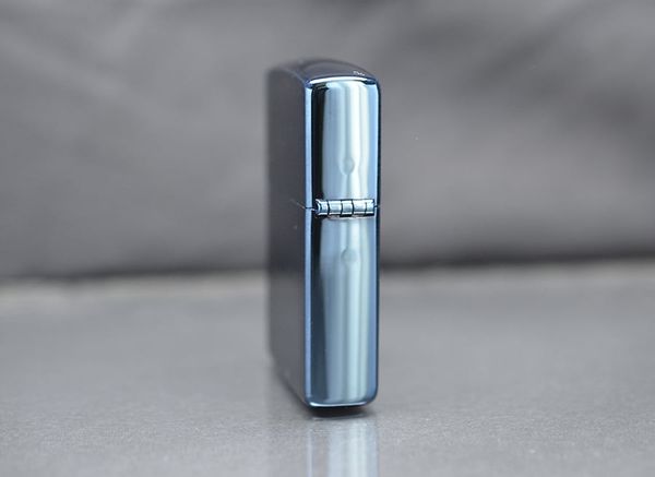 Zippo xanh American 1995 C767