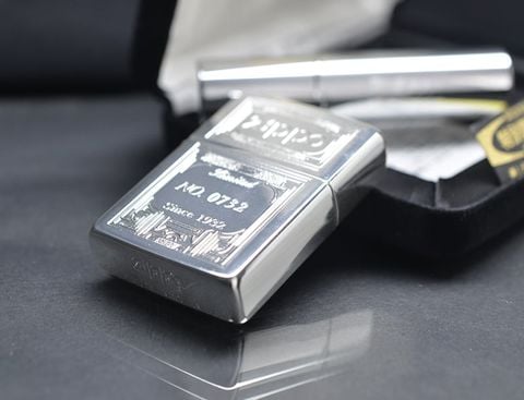 Set Zippo 1993 mạ bạc giới hạn C161