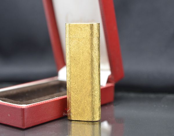 Vân xước bọc vàng Cartier CA18