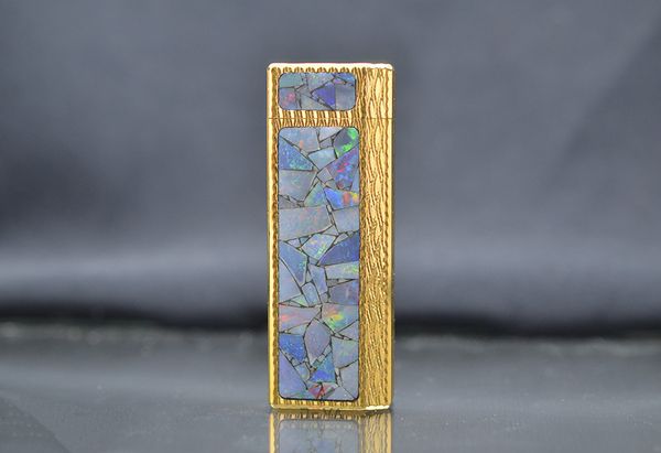 Cartier 5 cạnh ốp đá Opal CA04