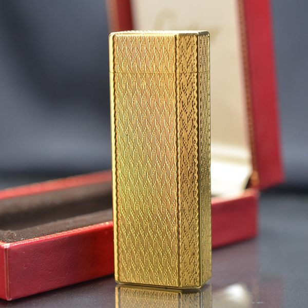 Cartier 5 cạnh hoa văn mạ vàng CA23