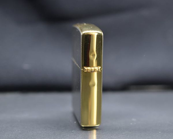Zippo 1997 mạ vàng C198