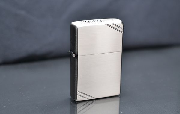 Mẫu Zorro 2 mộc đáy chặt góc Z5000T