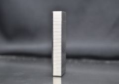 Cartier bọc bạc kẻ ngang CA08