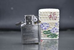 Zippo bọc lưới hoa văn bông sen ZN297