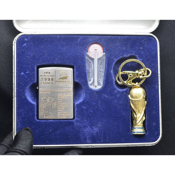 Set Zippo 1997 France 98 Fifa cup C12