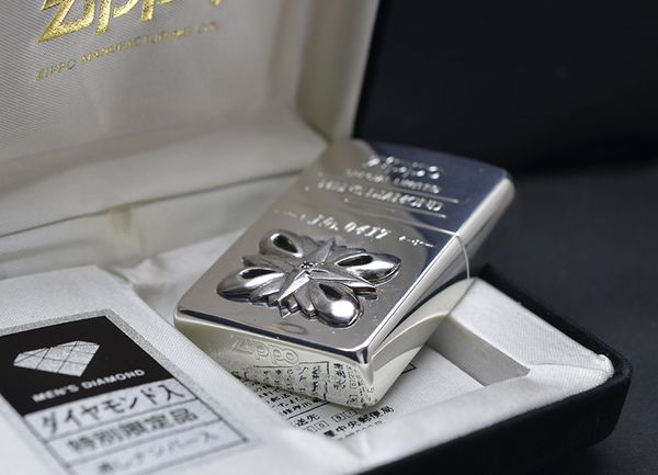 Zippo 1995 emblem đính kim cương C151