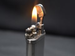 Dunhill bọc bạc kẻ dọc lửa thẳng loại thấp DHI41