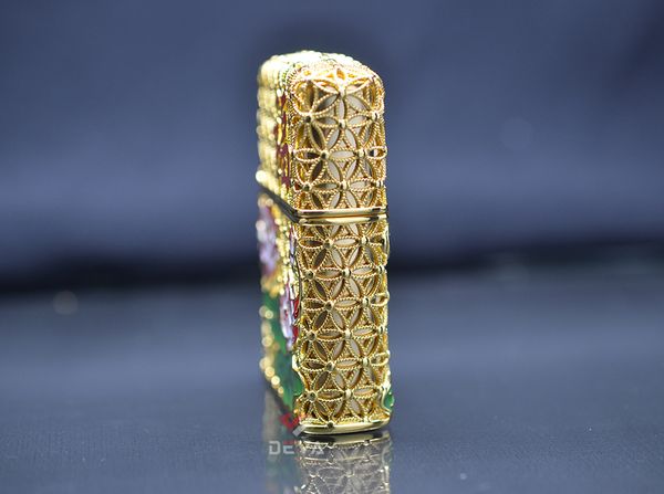 Zippo bọc lưới hoa văn bông sen ZN297