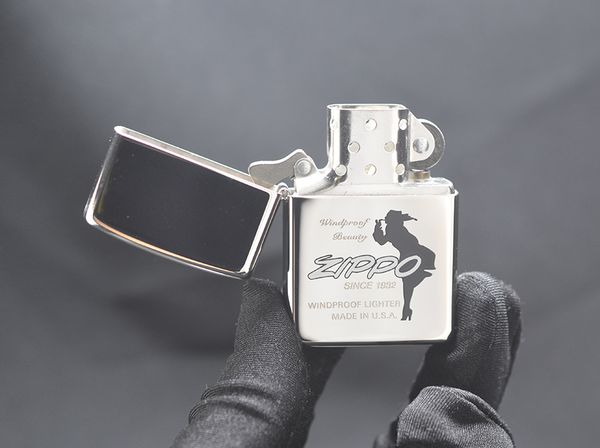 Set Zippo 1995 mạ bạc chủ đề cô gái  C177