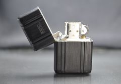 Zippo Ốp Emblem Zero - Thiết Kế Tối Giản Sang Trọng - Đời Năm 2002 C684