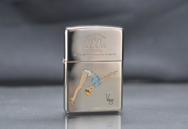Zippo 1997 mạ bạc sinh nhật 100th Varga C173