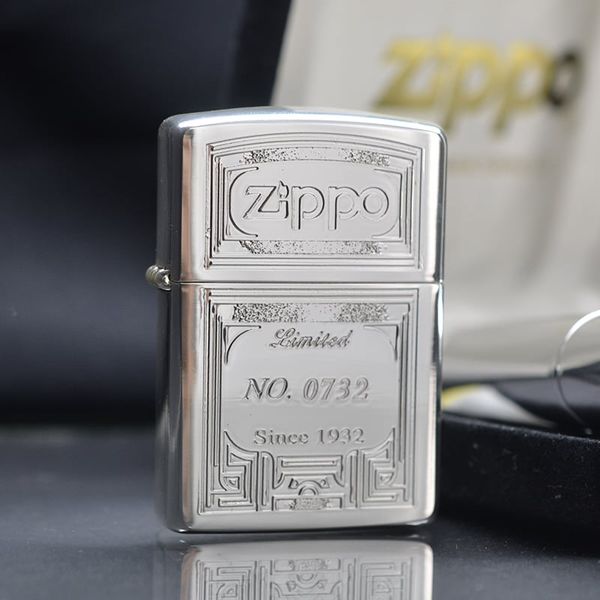 Set Zippo 1993 mạ bạc giới hạn C161