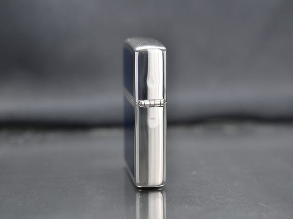 Zippo 1999 logo sơn mạ bạc C114