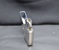 Set Zippo 2003 đồng hồ chủ đề quân đội C112