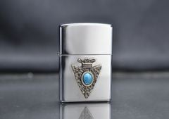 Zippo 2000 Emblem mũi tên đá xanh ngọc C145