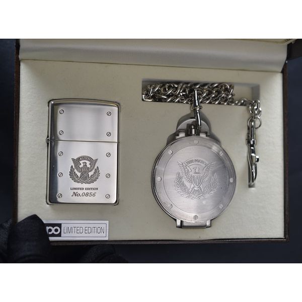 Set Zippo 2004 đồng hồ chủ đề quân đội C140