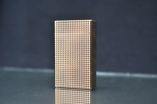 Dupont 1 lỗ vân kim cương DPH71