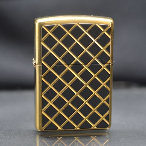Bật Lửa Zippo 1998 Emblem Kẻ – Mạ Vàng Gold Plated C06