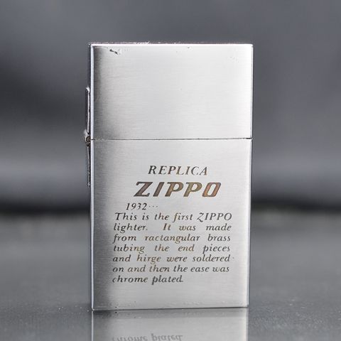 Zippo 1932 Xước tái bản C533