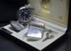 Set Zippo 2004 đồng hồ chủ đề quân đội C140