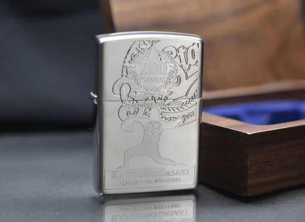 Zippo 1998 chủ đề bóng chày C178