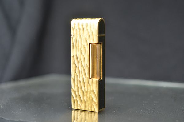 Gõ búa viền đen DHI08