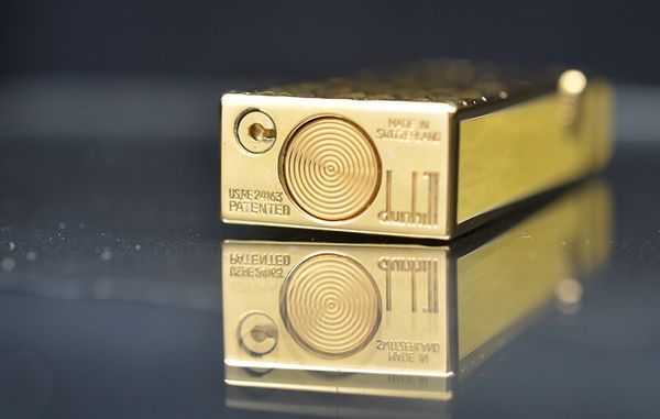 Dunhill gõ búa 3 mặt viền vàng DHI07