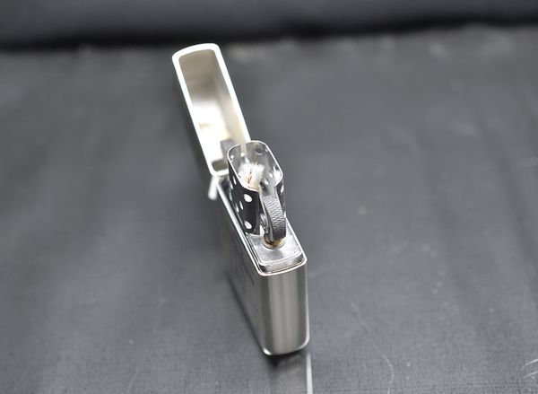 Zippo Codes 1996 kèm xếp hình C157