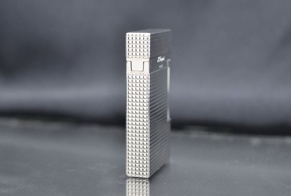 Dupont vân kim cương 2 lỗ cao DPH47