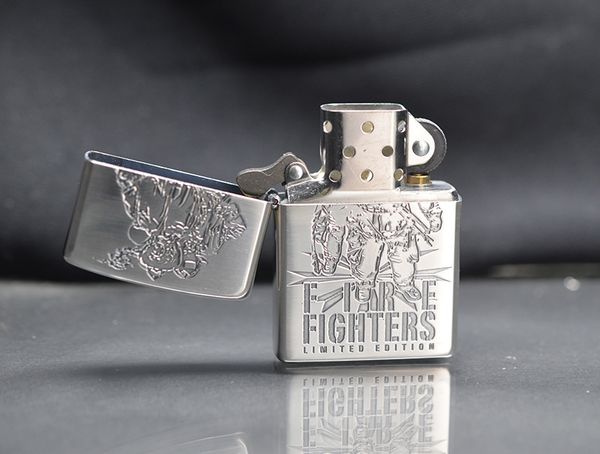Set Zippo 2008 đồng hồ bảng giới hạn  C125