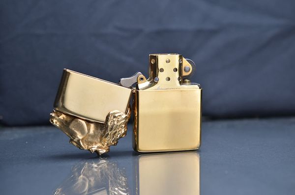 Zippo mạ vàng Emblem đầu ngựa 1988 C743