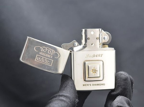 Zippo 1998 Emblem gắn kim cương C67