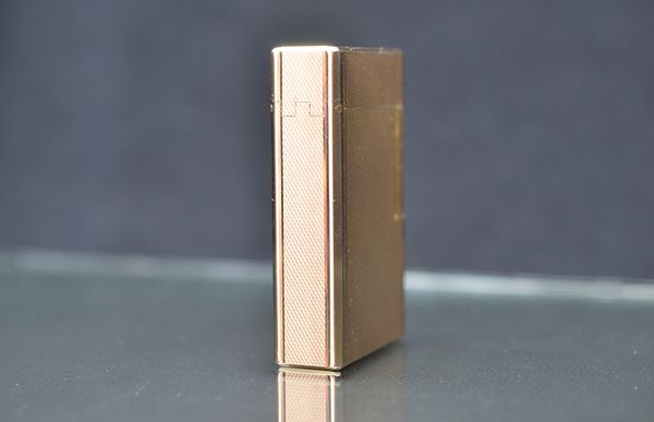 S.T. Dupont Ligne 1 (1 Lỗ) – Bọc Vàng 20 Microns – Họa Tiết Vân Kim Cương Nhỏ Diamond Head DPH70