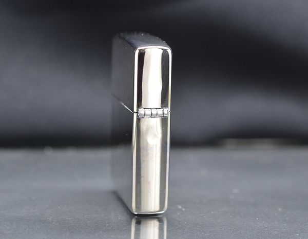 Set Zippo 2000 gạt tàn C120