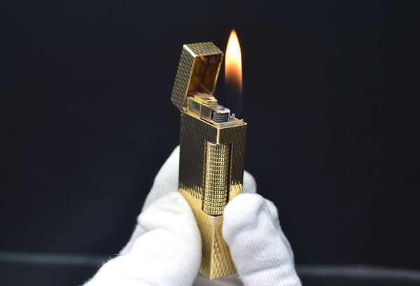 Vân kim cương nổi DHI16